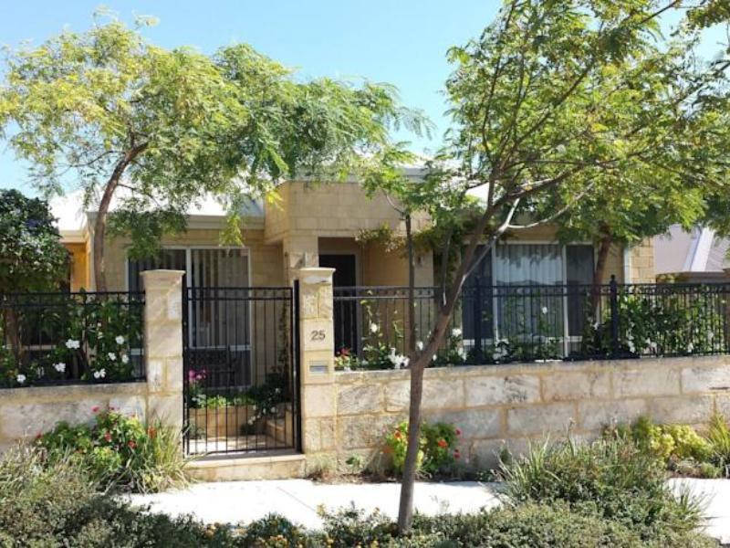 Ocean Keys Cottage - Free Wifi Mindarie Luaran gambar