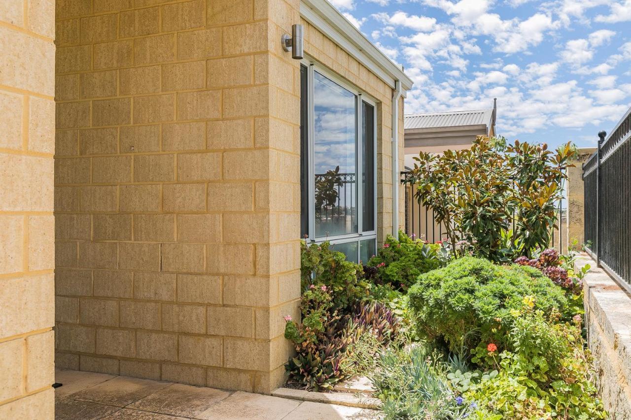 Ocean Keys Cottage - Free Wifi Mindarie Luaran gambar