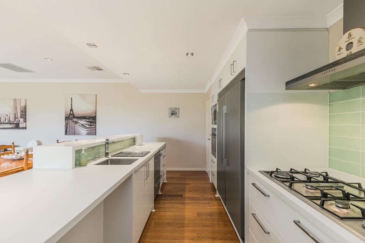 Ocean Keys Cottage - Free Wifi Mindarie Luaran gambar