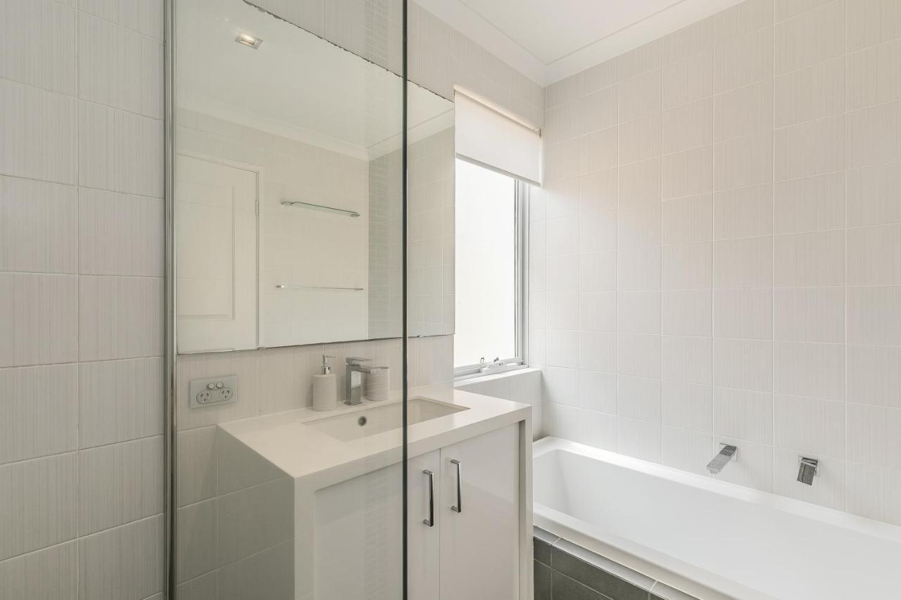 Ocean Keys Cottage - Free Wifi Mindarie Luaran gambar