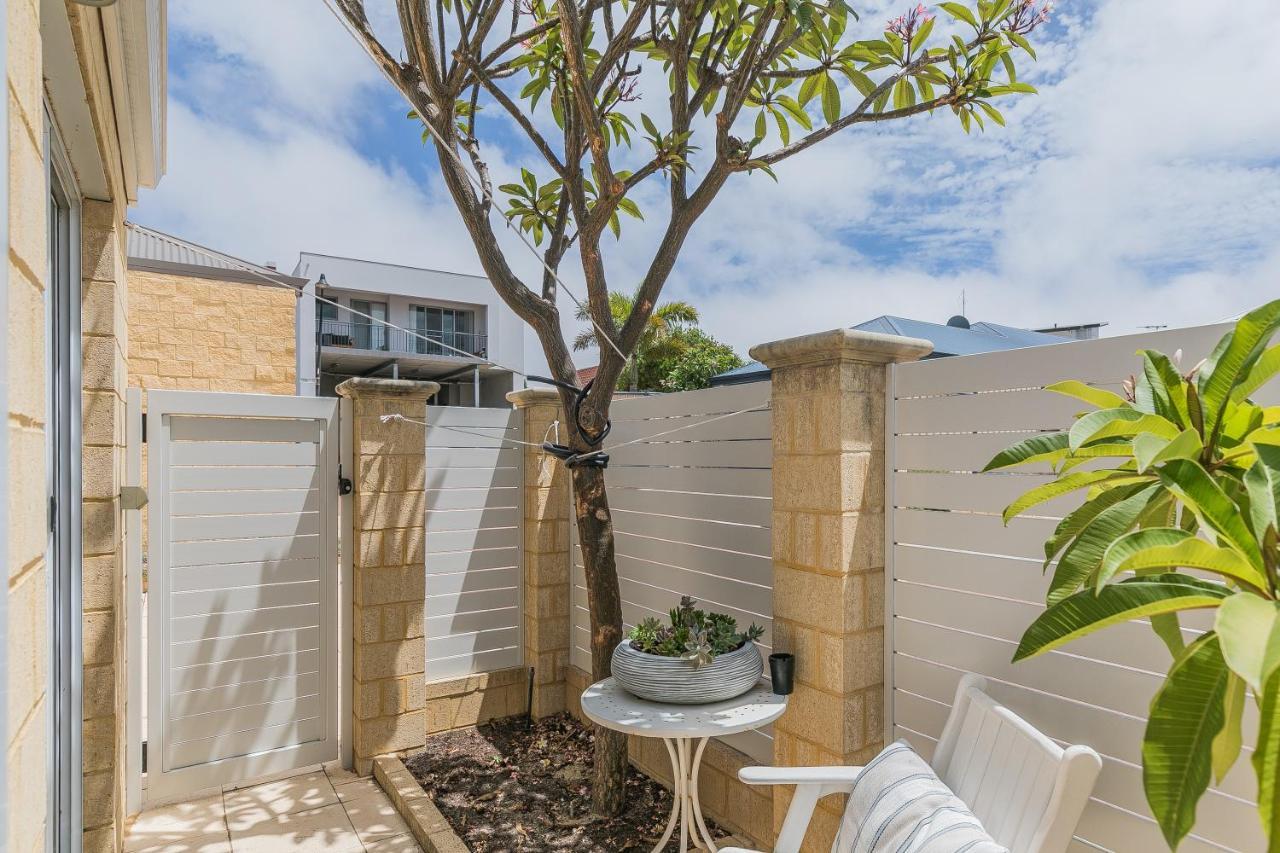 Ocean Keys Cottage - Free Wifi Mindarie Luaran gambar