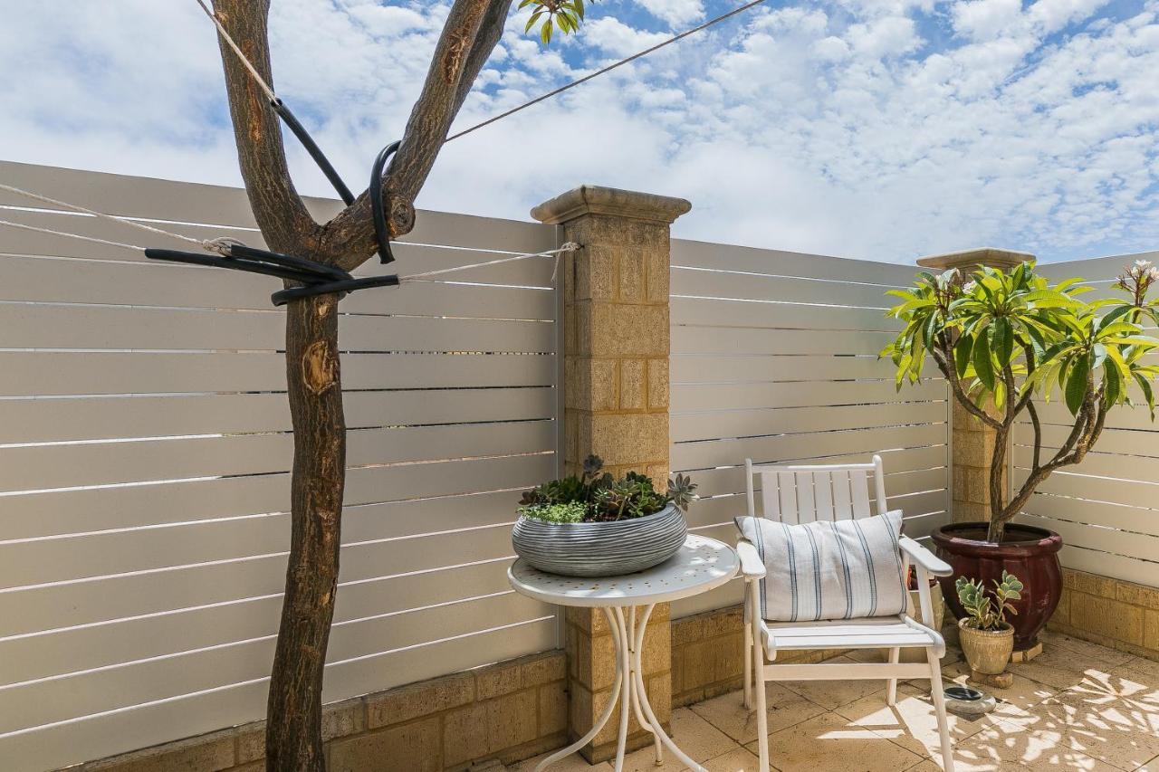 Ocean Keys Cottage - Free Wifi Mindarie Luaran gambar