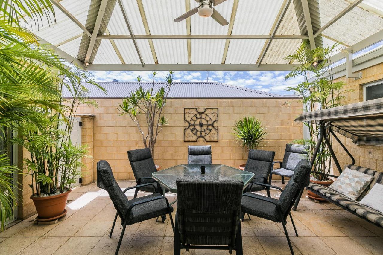 Ocean Keys Cottage - Free Wifi Mindarie Luaran gambar